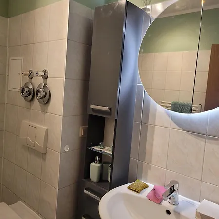 Appartement Strandstrasse-wohnung-19-9476 Ostseebad Kühlungsborn